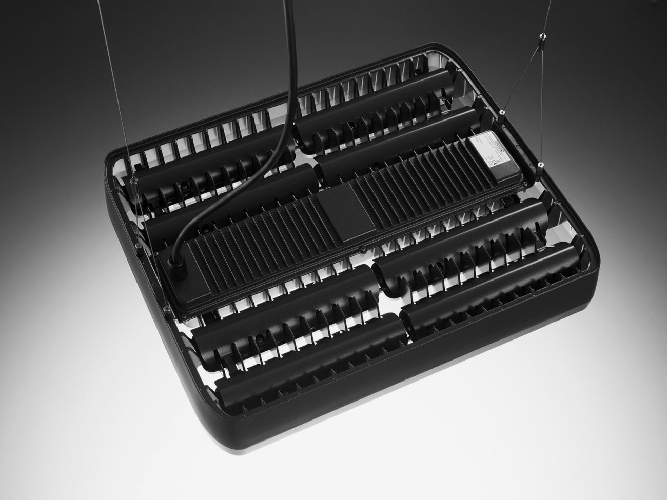 Product fotografie van de NORDEON Tyr LED Highbay lichtarmatuur