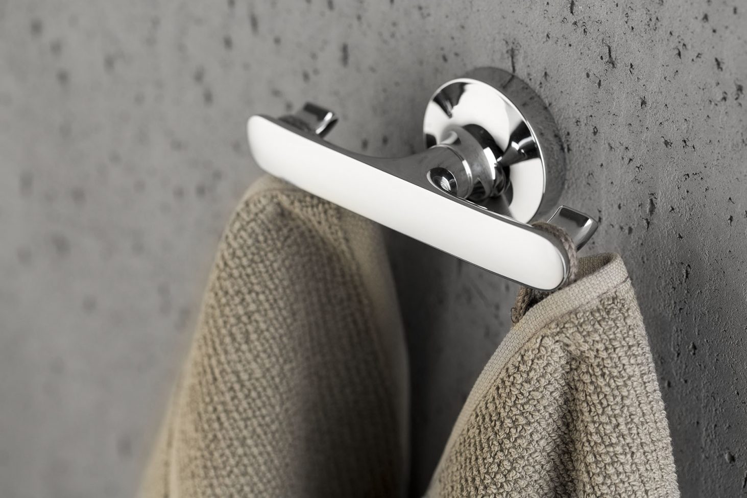 High-end studio fotografie voor de serie Tone van GEESA badkameraccessoires