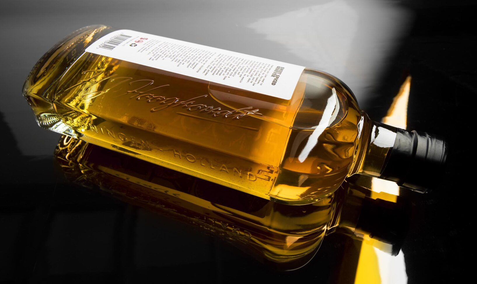 Product fotografie van de Hooghoudt jeneverfles