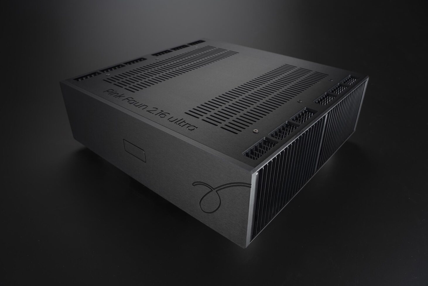 High-End product fotografie van music server streaming audio van Pinkfaun