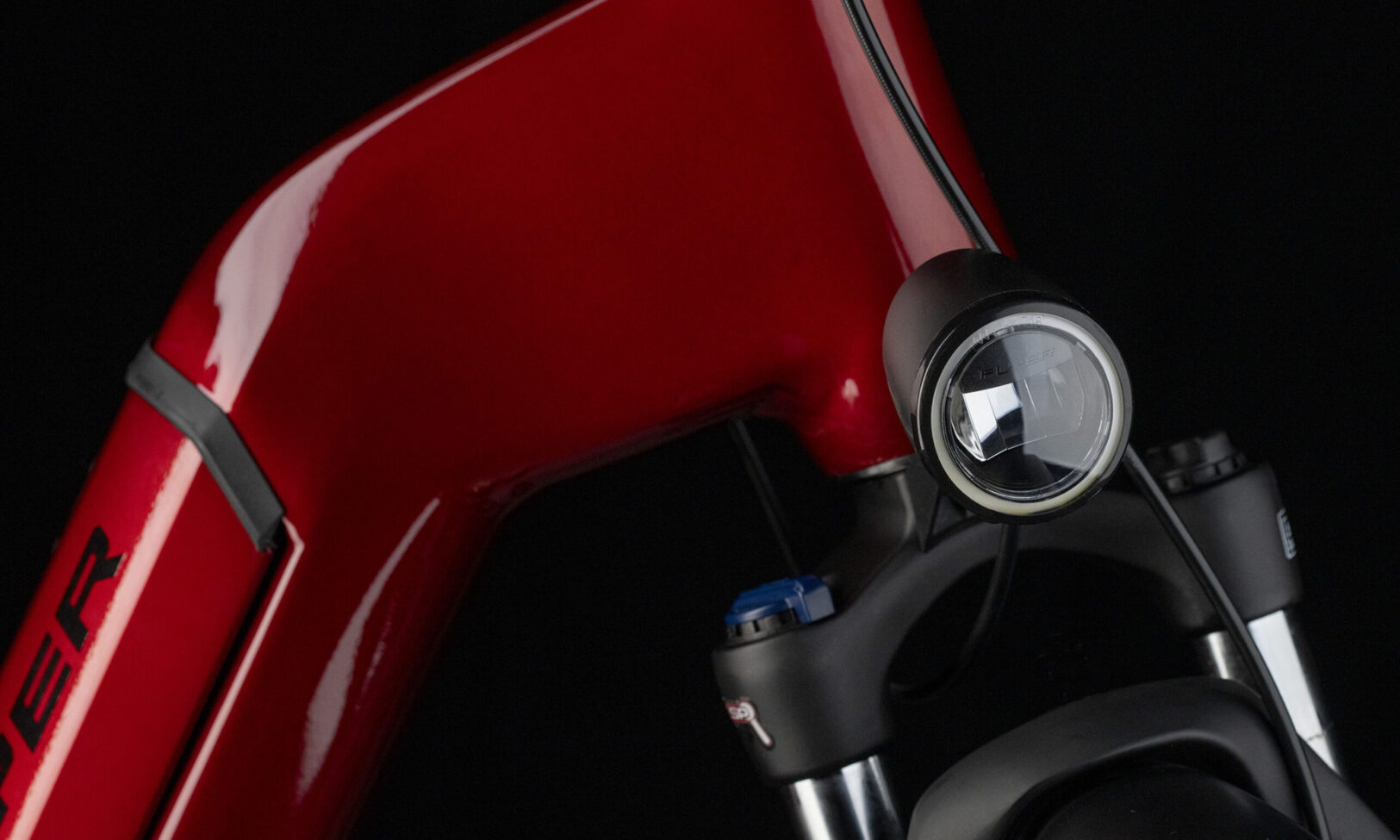 Product fotografie van fietsverlichting van Flyer voor e-bike
