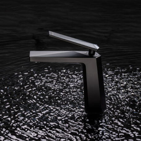 High-End product fotografie van luxe keukenkraan van Sagittarius-One